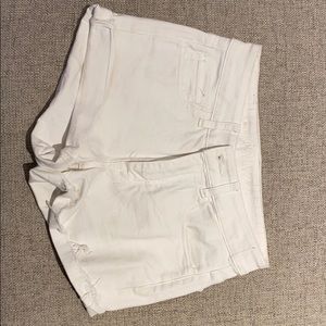White American Eagle jean shorts